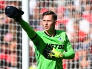 Dean Henderson: la star del Crystal Palace paga £ 1.000 di drink al pub per i fan esultanti