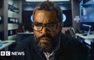 Il “classico dell’odio” Battle of the Worlds vince i Razzie Awards