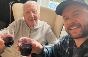 Danny Miller di Emmerdale rivela “speranza” nel mezzo della diagnosi di demenza di papà