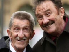 La leggenda dei Chuckle Brothers Paul fa un’ammissione emotiva otto anni dopo la morte di Barry