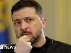 Zelenskyj afferma che gli alleati gli hanno chiesto di ridurre gli attacchi all’energia russa