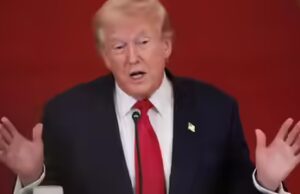 “Non li aiuta molto”: Trump minimizza le notizie secondo cui la Russia condivide informazioni con l’Iran