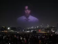 I BTS ritornano con il gruppo completo a Seoul, aprono il concerto ‘ARIRANG’