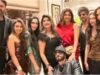 SRK, Ranveer e altre celebrità partecipano alla festa di compleanno