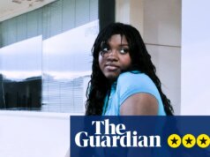 Waterbaby: recensione di Reminiscence Be a Blade: brani di cantautori stellari che tornano insieme alla vita post-scioglimento