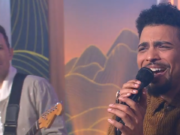 Sessioni del sabato: Cory Wong si esibisce "Tutta la colpa della Luna" con Devon Gilfillian