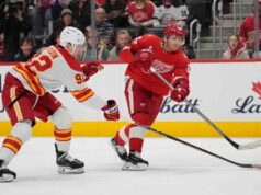 Le fiamme cadono su Crimson Wings nella storica notte di Kane