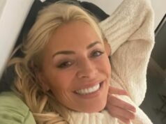 Tess Daly sorride in un nuovo scatto dopo aver mostrato il supporto di Strictly Star durante l’uscita
