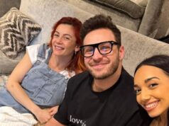 Vito Coppola di Strictly dichiara il suo amore ricevendo un regalo speciale per il bambino di Dianne Buswell