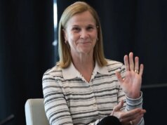 La FIFA stabilisce che tutte le squadre femminili devono avere allenatrici donne