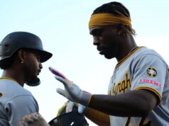 Riepilogo dell’allenamento primaverile: Andrew McCutchen guida nella corsa chiave nel debutto dei Rangers