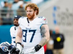 Rapporti: Gli orsi aggiungono profondità firmando DL James Lynch