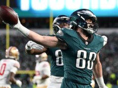 Rapporti: gli Eagles riportano TE Dallas Goedert