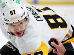 Sidney Crosby dei Penguins tornerà contro gli Hurricanes