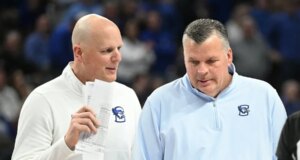 Creighton affida il lavoro di allenatore advert Alan Huss