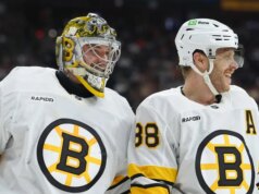 In corsa verso la postseason, i Bruins combattono contro le Stars destinate ai playoff