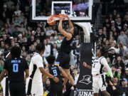 La carriera notturna di Adrien Stevens porta Marquette oltre Windfall