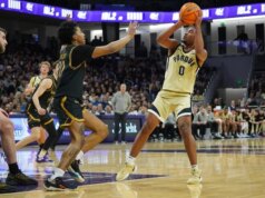Riepilogo dei primi 25: la Purdue numero 15 ottiene la vittoria sulla Northwestern