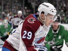 Gli Avalanche, i migliori del campionato, cercano di arginare la spinta delle Stars per il primo posto