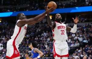 I razzi devono porre fantastic all’allungamento traballante contro i pellicani improvvisamente caldi