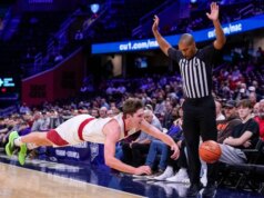 La stagione dei libri di fiabe di Miami (Ohio) assume un ruolo perdente nei confronti della SMU