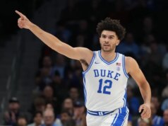 Tre matricole guidano la squadra AP All-America