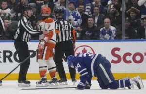 Auston Matthews dei Maple Leafs si è infortunato contro i Geese