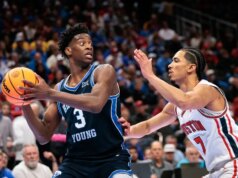 AJ Dybantsa, n. 6 della BYU, prende di mira il n. 11 del Texas