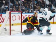 I Kraken mettono alla prova il report perfetto di Lightning a Seattle mentre la corsa alle wild card si infiamma