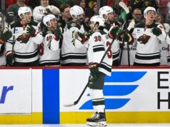 Deju vu selvaggio: il Minnesota batte ancora una volta i Blackhawks 4-3 oltre il regolamento