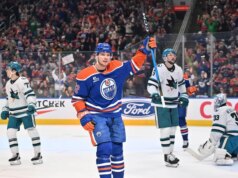 La raffica del terzo periodo porta gli Oilers a conquistare gli Sharks