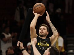 Luka Doncic segna 60 punti, il massimo consentito nella storia degli Warmth, nella vittoria dei Lakers