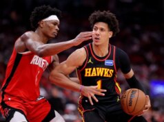 Gli Hawks ottengono la decima vittoria casalinga consecutiva nello scontro contro i Warriors