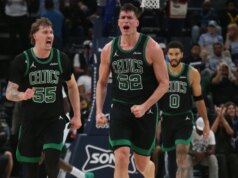 Luka Garza dei Celtics ricopre un ruolo chiave durante la visita sfocata dei Lupi