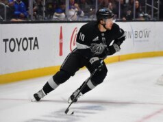 I re fanno visita a Mammoth durante una gara di wild card in Occidente