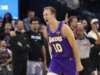 Il tiro all’ultimo secondo di Luke Kennard batte Magic; Il numero di vittorie consecutive dei Lakers è pari a 9