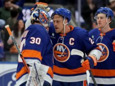 Riepilogo NHL: giacche vuote degli Islanders per passare alla posizione jolly