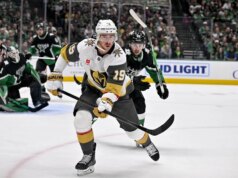 Il gol nel finale di Reilly Smith solleva i Golden Knights oltre le Stars