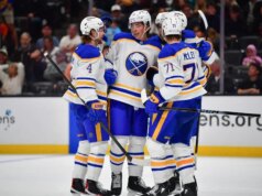 I Sabres, cercando di non entusiasmarsi troppo per le prospettive dei playoff, affrontano i Bruins