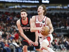 Sette Bulls raggiungono la doppia cifra nella vittoria sui Rockets