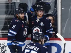 Mark Scheifele segna il gol e 2 help nella vittoria dei Jets sui Knights