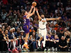 Il canestro nel finale di Nikola Jokic solleva i Nuggets oltre i Suns