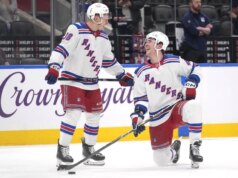 I Rangers si sono concentrati sullo sviluppo dei giocatori più giovani nella partita contro i Blackhawks
