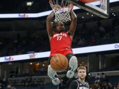 I Knicks affrontano un duro tratto di chiusura, a cominciare dai Rockets guidati da Tari Eason