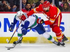 Le fiamme restano calde, picchiate su Canucks
