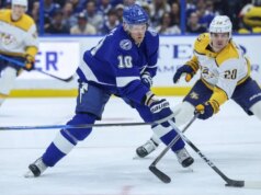 Il punteggio finale di Corey Perry solleva Lightning oltre i Predators, in cima all’Atlantico