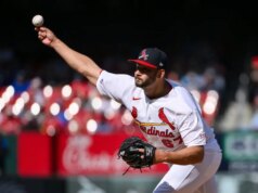 Le carte collocano il debuttante RHP Matt Pushard (ginocchio) in IL di 15 giorni