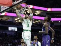 Jayson Tatum, i Celtics short-handed gestiscono gli Hornets