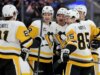 I Penguins cavalcano i purpose più alti della stagione nello scontro contro i Crimson Wings