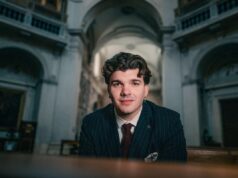 Harry Clark afferma che il documentario di Roma gli ha fatto desiderare di essere una persona migliore